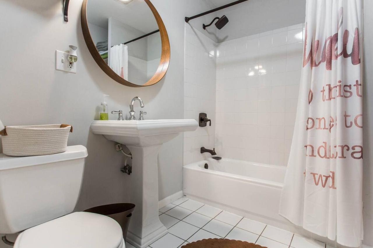 ✪ Cozy 1 Bedroom Close To Downtown Chicago ✪ Екстериор снимка
